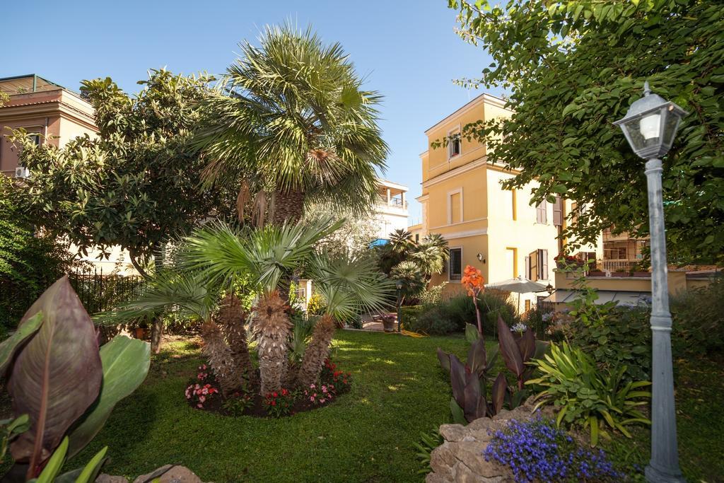 Villa Paganini B&B Рим Екстериор снимка