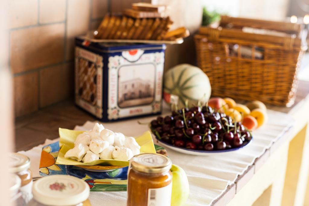 Villa Paganini B&B Рим Екстериор снимка
